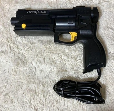 Sega Saturn HSS-0152 GUN CONTROLLER - Image 1 of 3