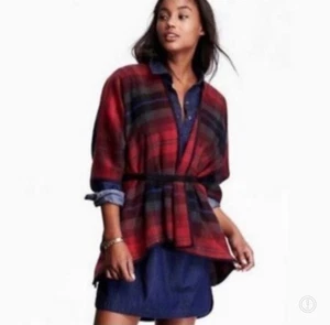 Old Navy Red Plaid Wool Blend Oversized Cape Size XS-S. - Picture 1 of 4