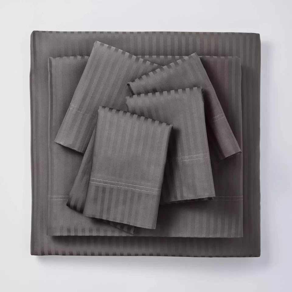 Threshold 400 Thread Count Cotton Damask 6PC Sheet Set Sophisticated - Image 1 of 4