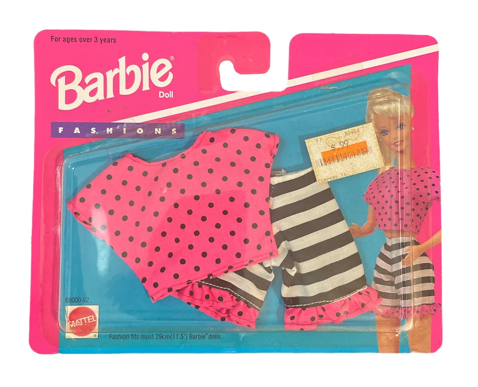 Mattel 1995 Barbie Fashion Favorites Red Bandana Print Outfit With Doll