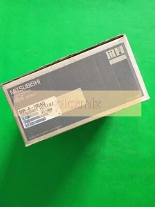 NUOVO MITSUBISHI AC SERVO DRIVER MR-E-100AG SPEDIZIONE RAPIDA GRATUITA - Foto 1 di 2