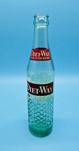 Botella de vidrio verde en relieve Diet-Way con sabor a cola ACL de 10 oz vintage - Imagen 1 de 13