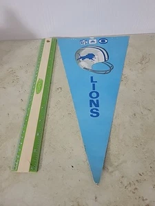 Vintage State Farm Insurance & CBS TV Detroit Lions 2-Sided Paper Pennant - Picture 1 of 5