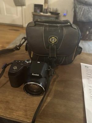Cámara Kodak EasyShare Z5010 21x Is zoom óptico gran angular negra Foto 1 de 4