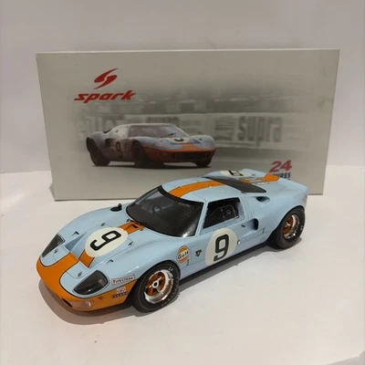 Spark Ford GT40 1968 No 9 Le Mans Winner 1:18 Scale - image 1 of 4
