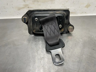 CINTURÓN DE SEGURIDAD DELANTERO PASAJERO DERECHO HONDA CIVIC SEDÁN 1990-1991 NEGRO Foto 1 de 4