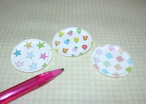 Miniature Paper Plates, Set of 3 (1 1/4" Diameter ) DOLLHOUSE 1:6 BARBIE Scale - Picture 1 of 3