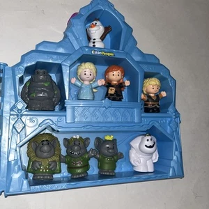 Frozen Little People Carry Along Castle Play set - Picture 1 of 6