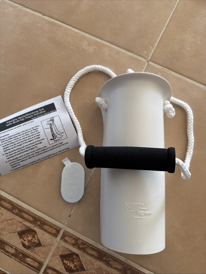 Sammons Preston Calcetín Ayuda Con Mango Continuo Nuevo Blanco Con Mango De Espuma Negro Foto 1 de 4