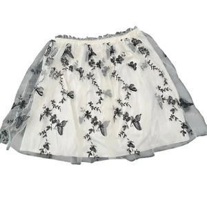 White Tulle Skirt Black Embroidered Butterfly Floral Size 20 2XL Party Wedding - Picture 1 of 15