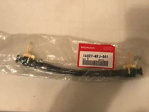 07-17 HONDA CBR600RR MANGUERA A, ALIMENTACIÓN COMBUSTIBLE ¡NUEVA! OEM $34 16527-MFJ-D01 CBR600 CBR 600 - Imagen 1 de 3