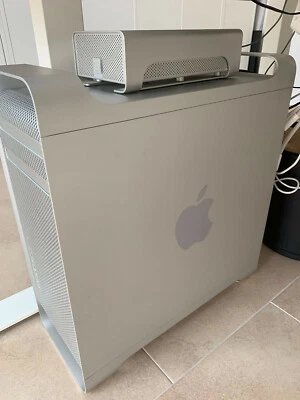 Mac Pro 5.1, 32 GM Ram, Radeon 8 GB, 4 x 500 SSD - Bild 1 von 4
