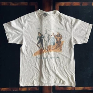 Vintage 90s Wizard Of Oz Tee S Movies Film Classic Made In USA - Bild 1 von 11