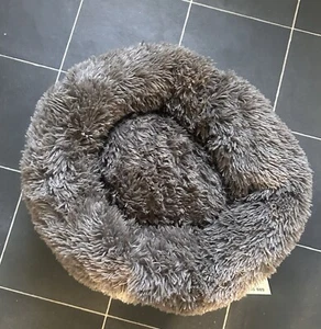 Luxury Small Brown Warm Fluffy Pet Bed Dog Puppy Kitten Fur Donut Cushion 50cm - Picture 1 of 4