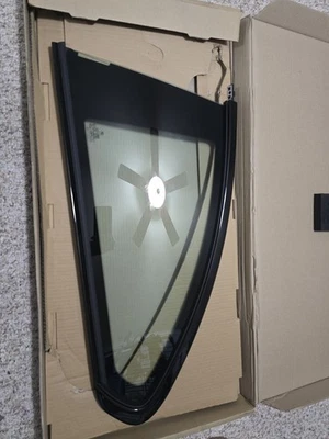 2014-2021 BMW M235I M240I JANELA TRASEIRA ESQUERDA QUARTO VIDRO BRILHANTE PRETO NOVO FABRICANTE DE EQUIPAMENTO ORIGINAL - Imagem 1 de 4