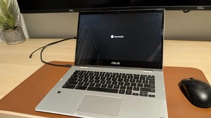 ASUS Chromebook Flip CM1 (CM1400) – 8GB RAM, 64GB SSD - Picture 1 of 4