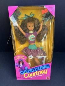 Barbie Cheerleading Courtney 1992 muñeca 3933 Mattel vintage nueva en caja leves daños - Imagen 1 de 7