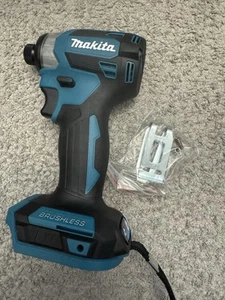 Makita 18V Brushless Impact Driver DTD173 - Picture 1 of 8