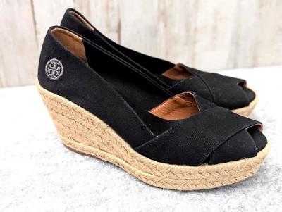 Alpargata Tory Burch Filipa punta abierta cuña mujer 6B negro lino boho costero Foto 1 de 4