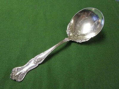 Cuchara de bayas grabada vintage 1904 plateada Rogers sin monograma TC Foto 1 de 4