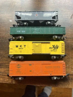 four S Scale American Flyer freight cars box car, gondola, open hopper, reefer - Image 1 of 4