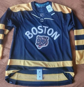 Boston Bruins 2023 Winter Classic Adidas Authentic Jersey 54 new with Tags - Picture 1 of 5