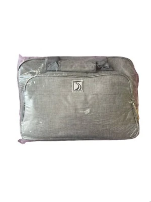 Bolsa de pañales para moisés portátil 4 en 1 cambiador Confachi SELLADO, RASGADURAS EN PLÁSTICO Foto 1 de 4