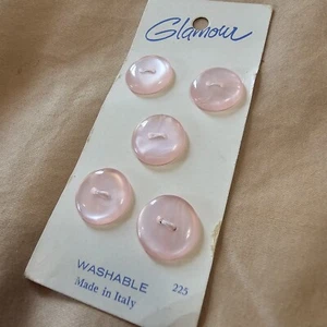 Matching Set Of 5 60s/70s Deadstock Vintage Glamour Pink Pearl Finish Buttons - Picture 1 of 4