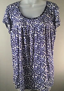 Simply Vera by Vera Wang juniors L blouse w/blue white design Rayon blend EUC - Picture 1 of 7