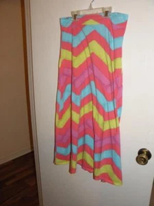 JK J Khaki Girls Coral Pink Multi Hue Maxi Skirt w/ Chevron Stripe Design sz L - Picture 1 of 1