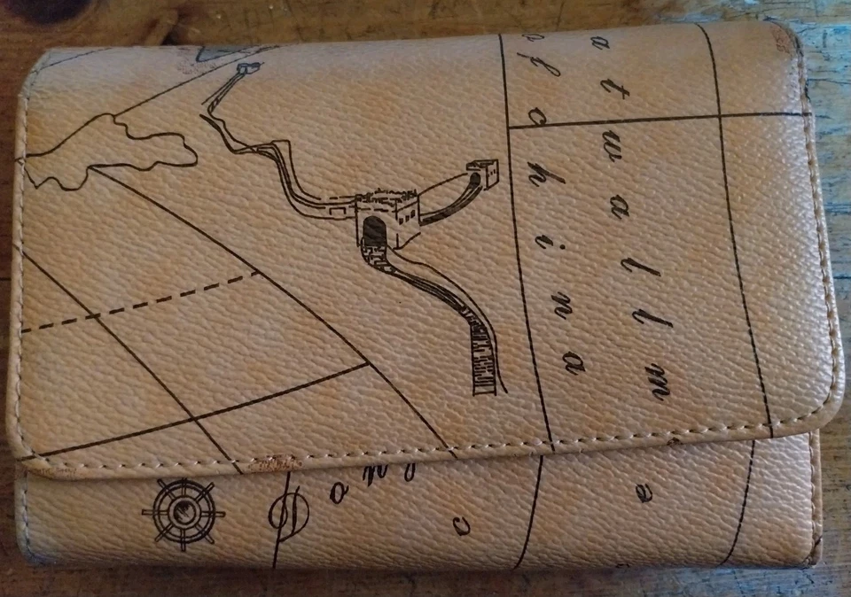 Portafoglio donna stile Alviero Martini - Immagine 1 di 4