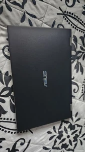 ASUS Zenbook Flip 14 Laptop with Touchscreen, 360 screen, 1TB mem; Black - Picture 1 of 11