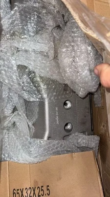 Cacerola de aceite del motor para BMW 325xi 328xi 330xi 335xi 335i xDrive X1 3,0 L L6 7585432 Foto 1 de 4