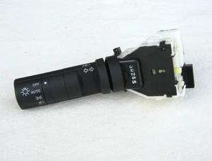 2004-2006 Nissan Armada OEM Headlamp/Turn Signal Combo Switch 2005 06 05 04 - Picture 1 of 2