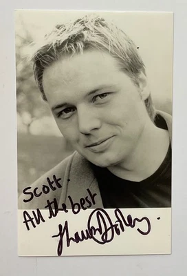 SHAUN DOOLEY ( Dr Who ) Genuine Handsigned Photograph 5.5 x 3.5 - Image 1 of 3