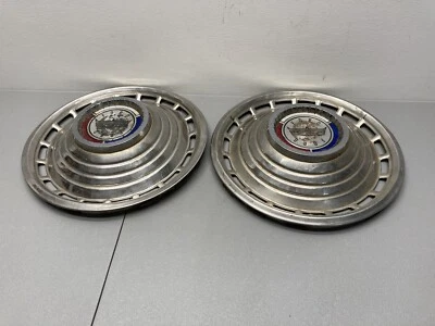 Ford Galaxy 500 1963 tapacubos/cubiertas de rueda de 14" Foto 1 de 4