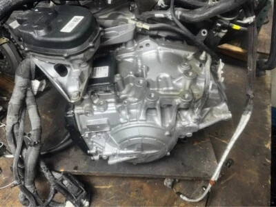 Cadillac XT5 2017 2018 2019 3,6 L tracción delantera transmisión I.D. 24279532 OEM 30 k millas Foto 1 de 4