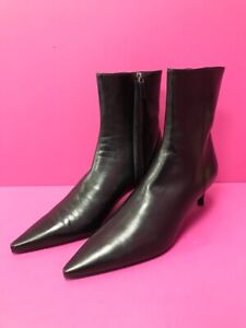 Gucci Ankle Boots UK 7.5 Black Leather Pointed Zip Mid Heeled Designer 33A91302