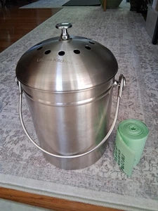 Utopia Kitchen Compost Bin with Lid and Handle Stainless Steel. Bags Included - Picture 1 of 9