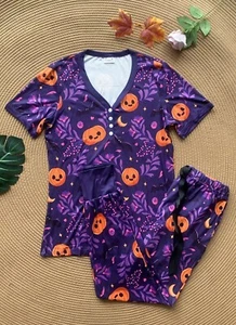 SHIRLEY & STONE HALLOWEEN PAJAMA SET-SIZE MEDIUM-SHORT SLEEVE TOP W/JOGGER PANTS - Picture 1 of 2