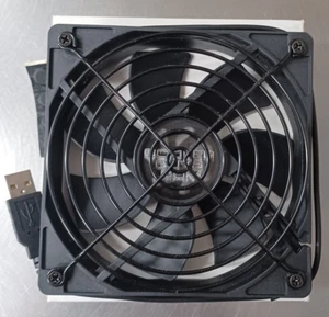 Coolerguys 120x120x25mm USB Fan with Grill - Afbeelding 1 van 3