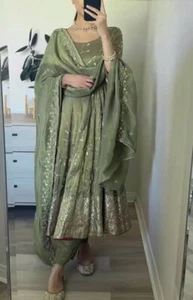 Presenting Heavy Simmar Georgette Anarkali With Bottom With Dupatta For Party - Picture 1 of 9