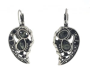 Pendientes colgantes en forma de ala en tono negro y plateado (067) - Imagen 1 de 1