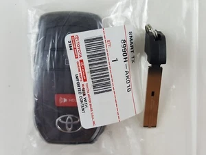 ORIGINAL TOYOTA PRIUS PRIME 23-25 OEM SMART KEY LESS ENTRY REMOTE FOB BLANK - Picture 1 of 12