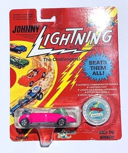 JOHNNY LIGHTNING THE CHALLENGERS VESPA SCALA 1:64 - Foto 1 di 1
