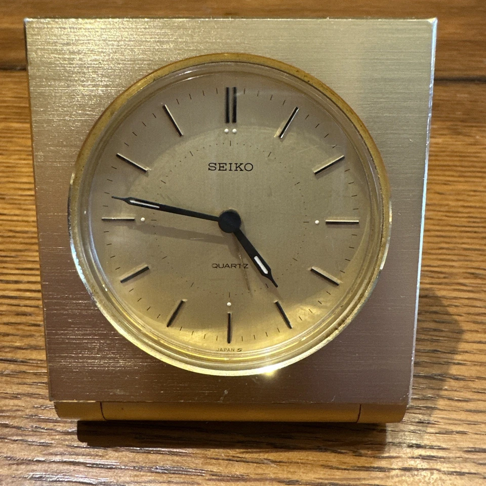 Seiko 15k  Table Clock Watch - Image 1 of 4