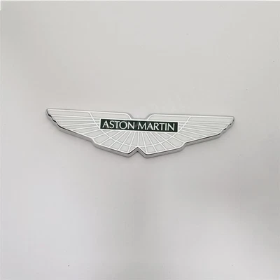 Aston Martin DB11 Capuz Capô/Baú Bota Asas Distintivo Verde/Prata OEM Usado - Imagem 1 de 2