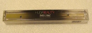 Huda Beauty Matte & Metal Melted Shadows Limelight & Gold Chains - Picture 1 of 7