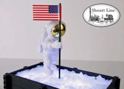 SL Gondola 4th of July Celebration Astronaut w American Flag Illuminated Ice NEW - Image 1 of 4