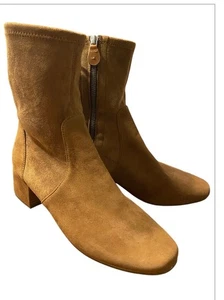 Botines de gamuza Gentle Soul de Kenneth Cole Everly. Color Almendra. Talla 9 Nuevo sin caja - Imagen 1 de 10